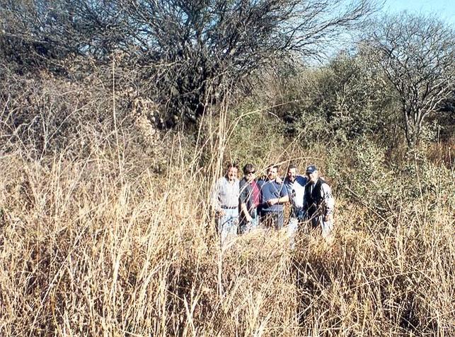 Group - Parte del Grupo en el monte: Piercarlo, Eduardo, Pablo, Federico, Andrés.