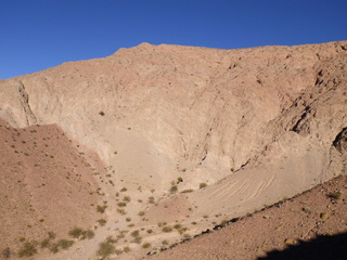 #1: La confluencia esta sobre la cima de esta montaña - The confluence is on the summit of this mountain