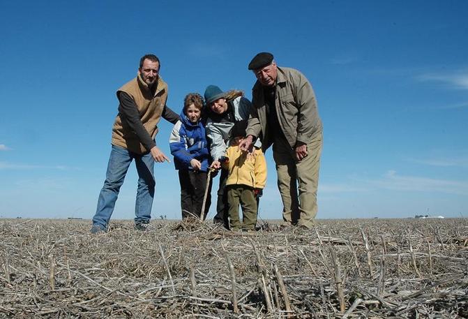 Los Cazadores. Mariana, Manuel, Máximo, Aldo y yo.