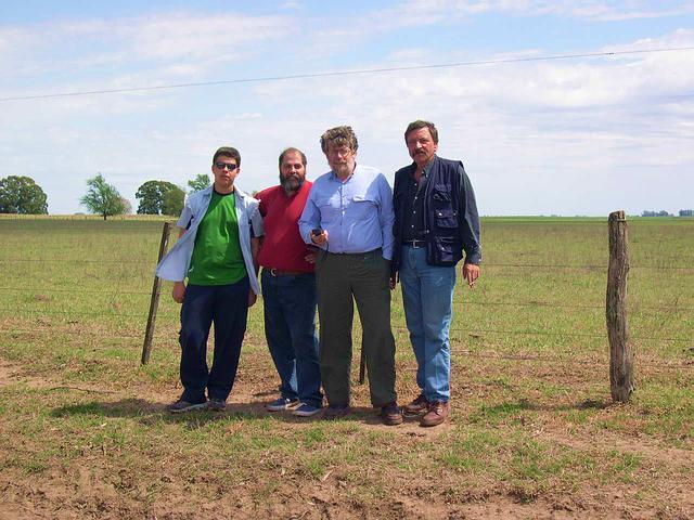 El grupo de "Cazadores"; Santiago, Carlos, Eduardo y Piercarlo