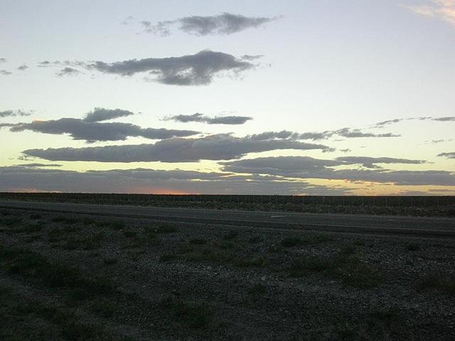 Atardecer sobre la confluencia - Evening at the confluence