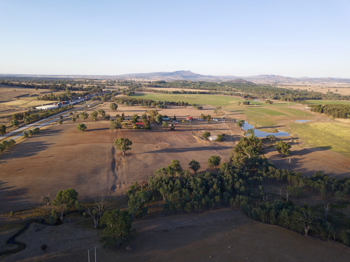 View North, from a height of 120 m, 400 m West of the point