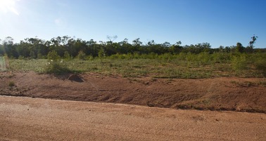 #1: A view eastwards towards the confluence point from my closest approach - 8.77 km away