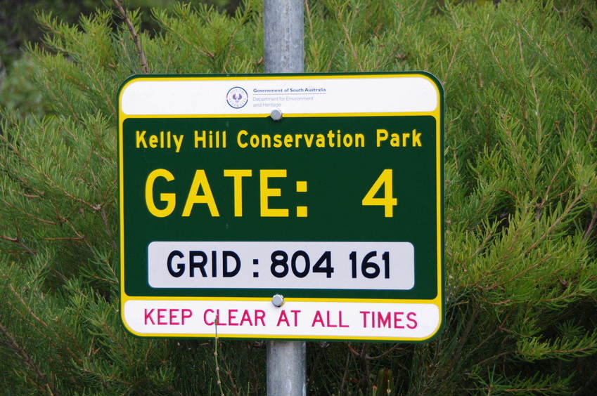 Gate 4 Sign