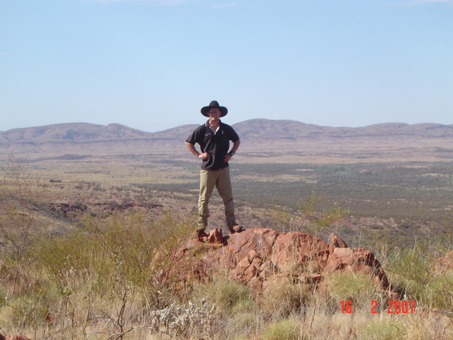 Kim with a SSW view behind