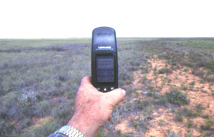 Confluence 31°S 126°E, Nullarbor Plain, west of Haig.