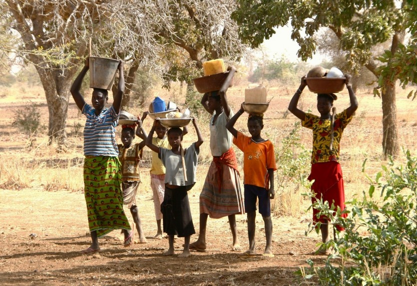 People going back to the village