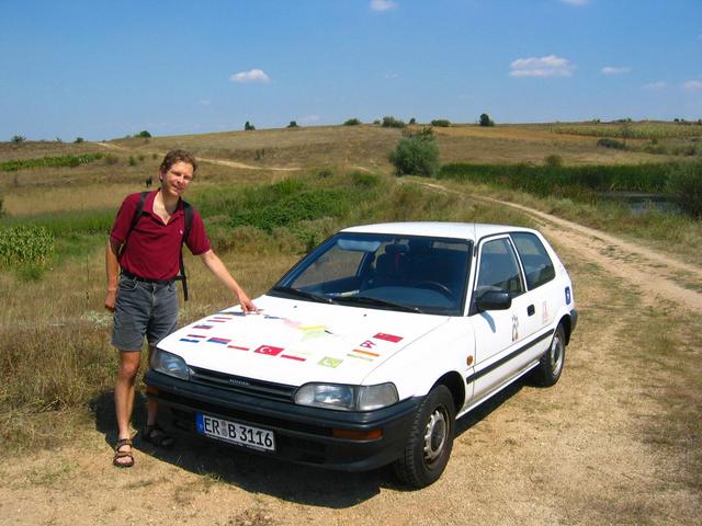 Car parked at a distance of 300 m