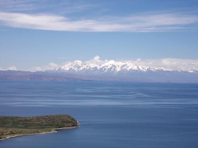 View to the east and confluence area from the Sun Island