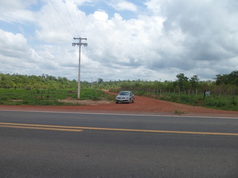 Início da estrada de terra - starting of dirt road