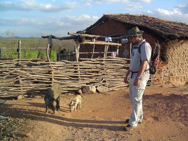 A house of wattle and daub near the confluence