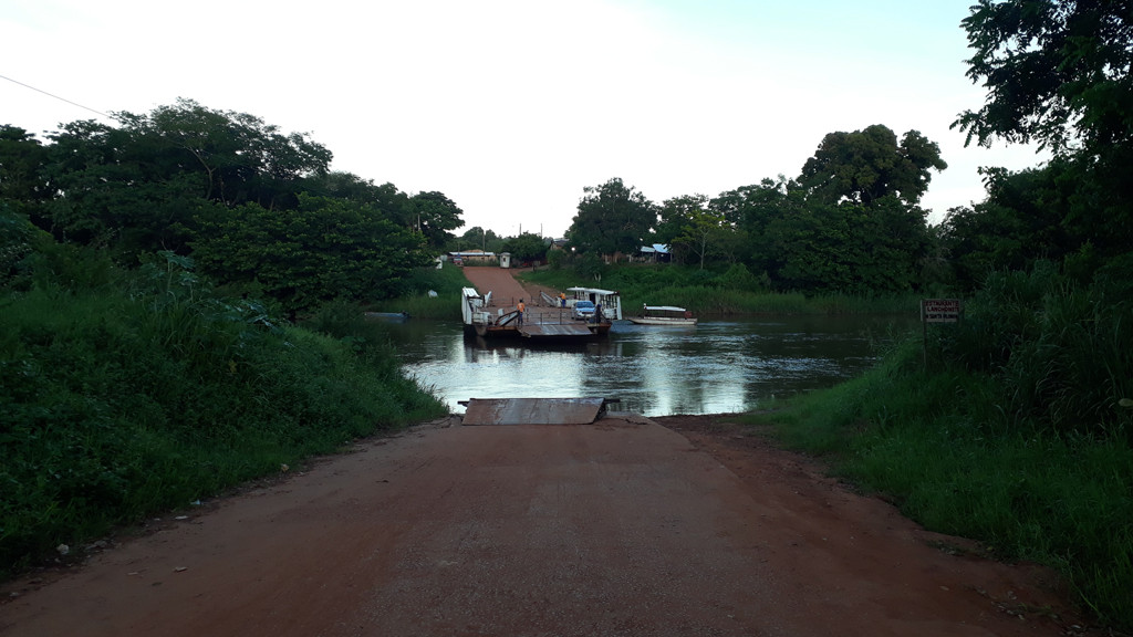 Balsa sobre o rio Parnaíba - ferry over Parnaíba River