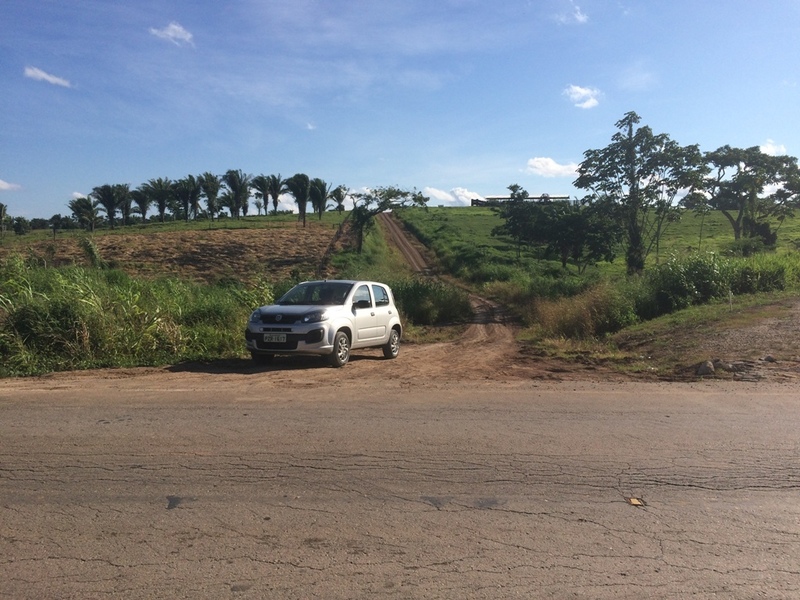 Início da estrada de terra - beginning of dirt road