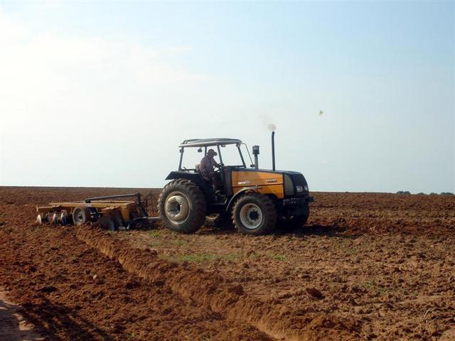 Preparing the field for soybean