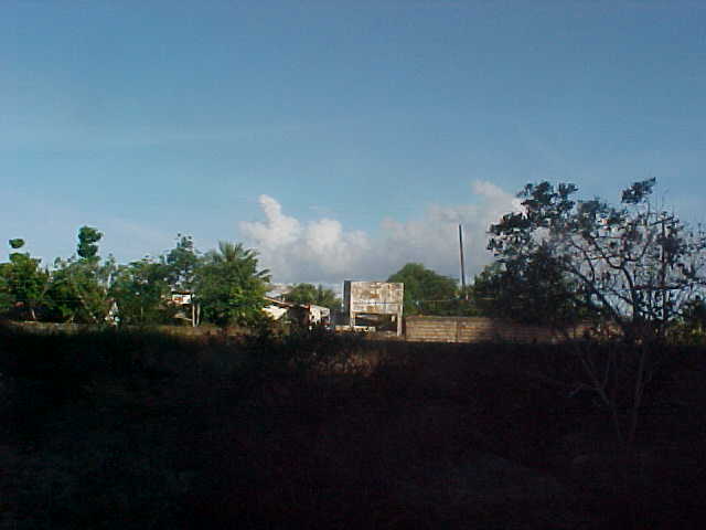 The road from the confluence (end of afternoon)