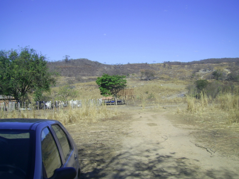 Confluência 800 metros adiante - confluence 800 meters ahead