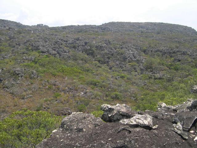 The confluence place near the abyss and the nearby rocks