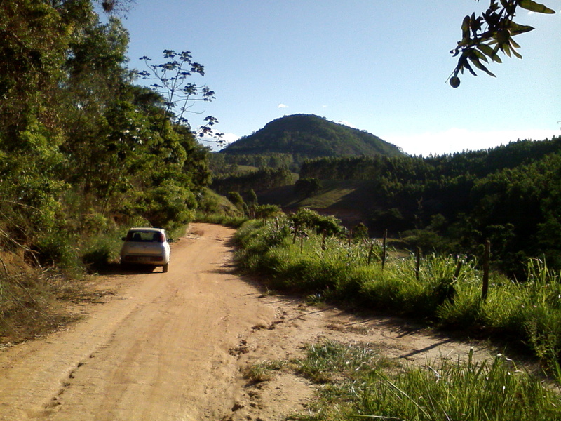 Região da confluência, extremamente montanhosa - region of the confluence, extremely mountainous