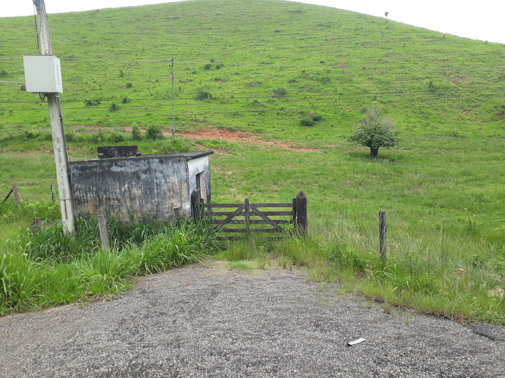 Acesso à trilha que evita a área alagada - access to the track that avoids the flooded area