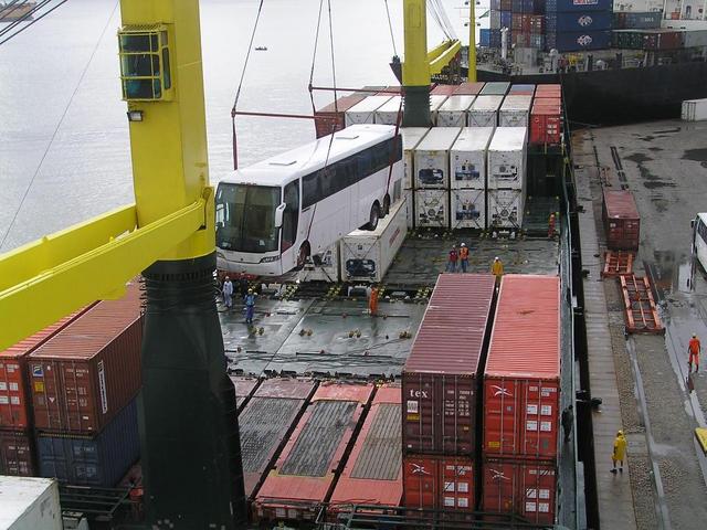 Loading buses at Santos