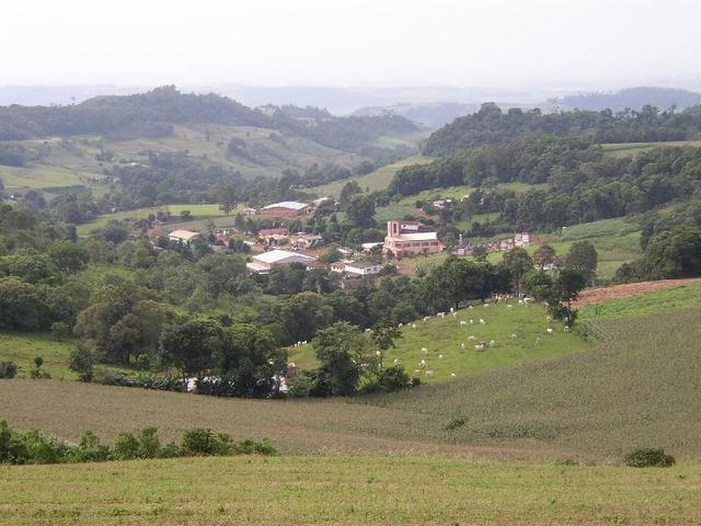 São João, 3 km west from the confluence