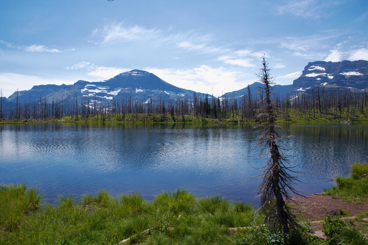 Summit Lake, at the high-point of the hike (about 2km from the point)