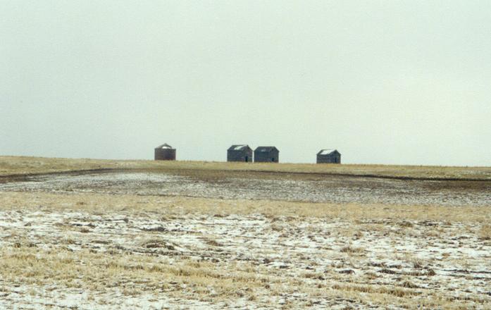 At the confluence, looking north toward an abandoned homestead