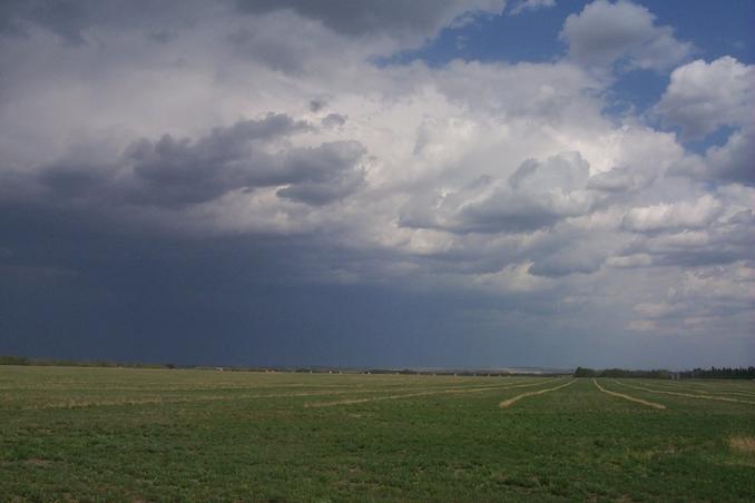 Storm clouds seen east of the confluence.