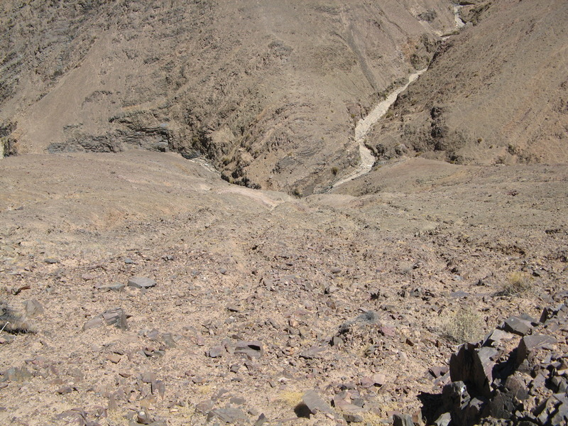 Looking into the canyon on my way to the Confluence - I can't go down this way