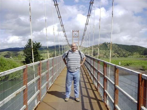 The mini-foot-only-Golden Gate bridge.