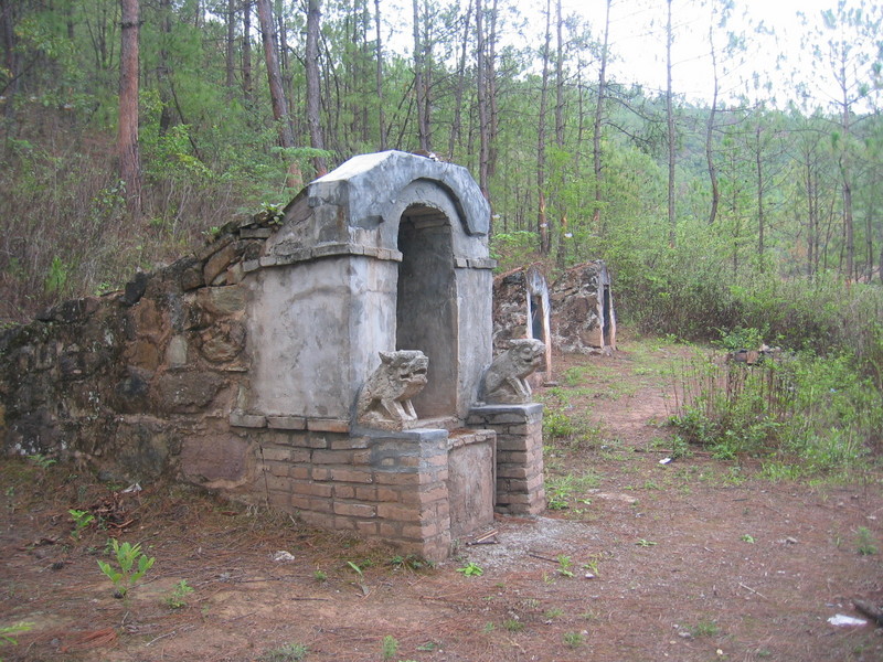 The Tombs Nearby