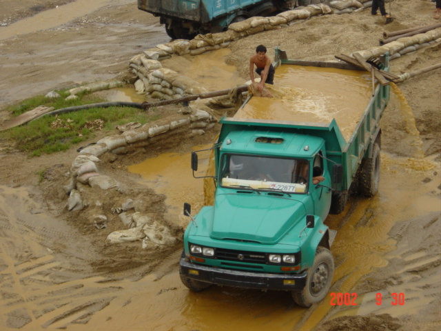 Pumping slurry from river bottom directly into truck.