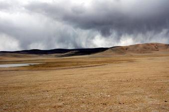 #1: At the confluence looking north. This is Yak country.