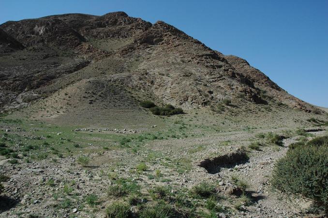 Confluence Point 25 meters away near the rock circle