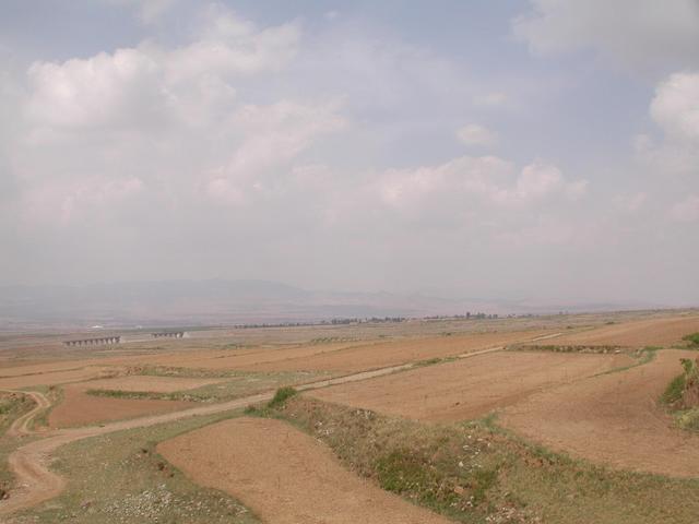 View to the South (nice panoramic valley