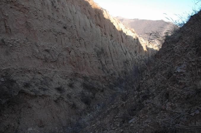 Looking toward East inside the gully at the CP