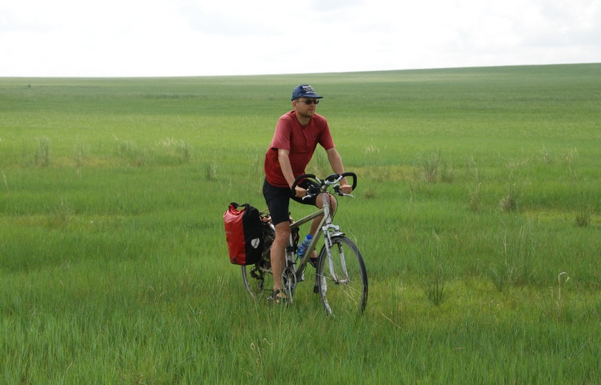 Cross-Country Biking to the Confluence 