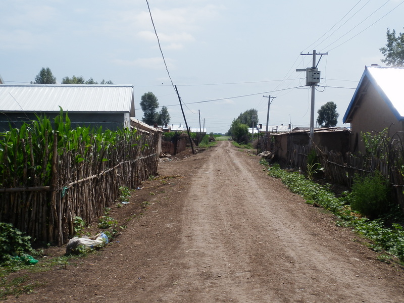 In the Village Haicheng 1 km from the Confluence