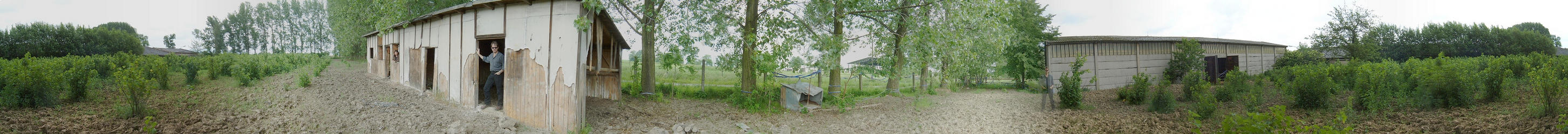 A 360-degree panoramic view from the confluence of N51 E015, featuring Debra Childs, Mark Pautz and his ghost!