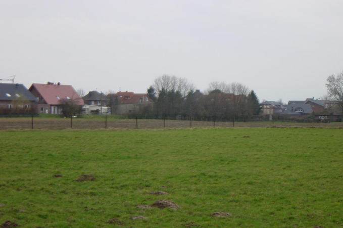 The view to the south. The houses mark the town of Gangelt