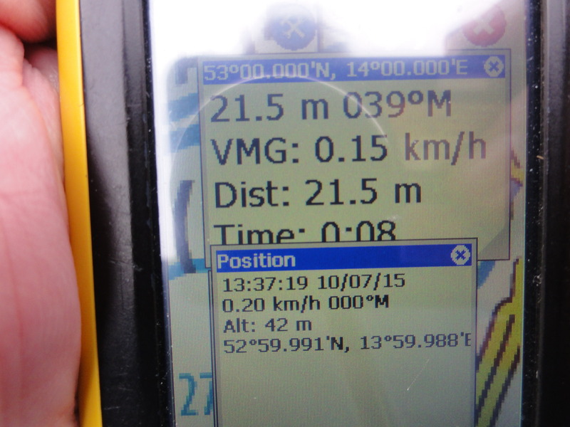 GPS receiver screen