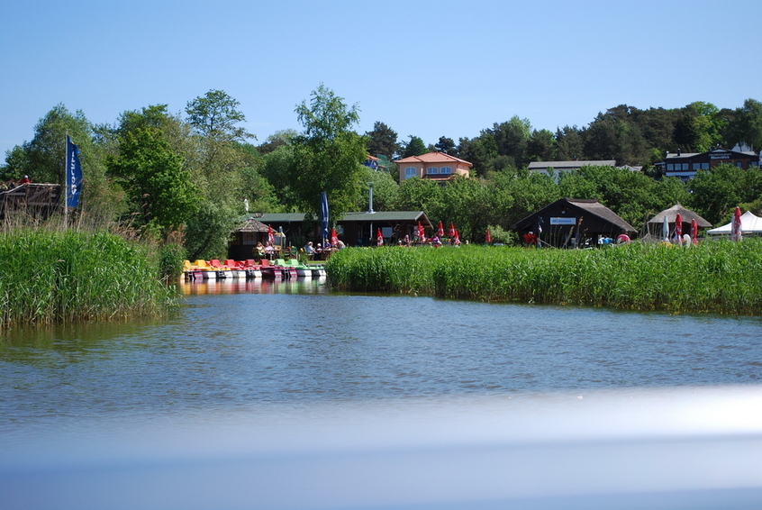 Kikis Bootsverleih - view from water