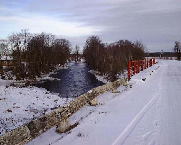 Vadi village, Avi river, 2km from, clearly identifiable