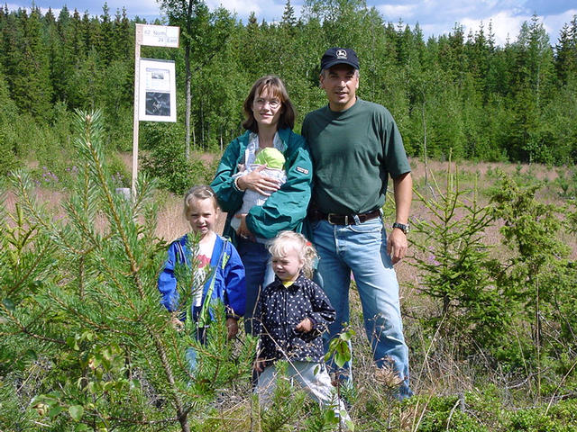 The whole Bergmann family at the confluence