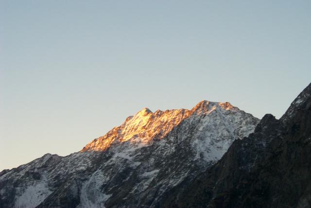 Sunset in the mountains / Sonnenaufgang in den Bergen