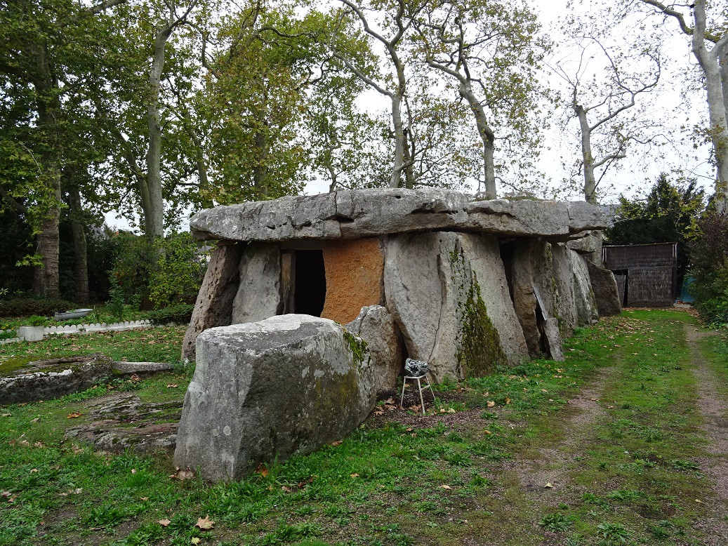 Bagneux Dolmen