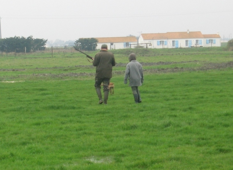 Locals leaving the Confluence after a Chat