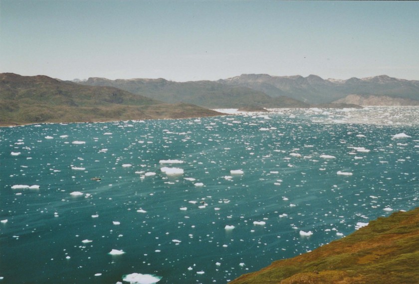 view N – the island is Eqaluit Qeqertaat at the entry to the bay Eqaluit Ilua.