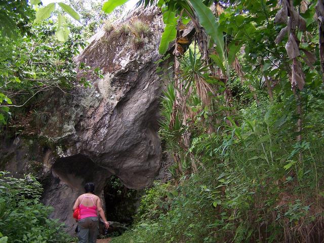 Anabella on trail