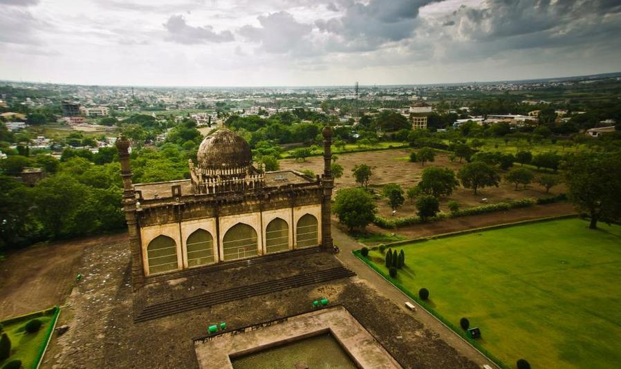 The city of Bijapur, Shot from top of Gol Gumbaz.